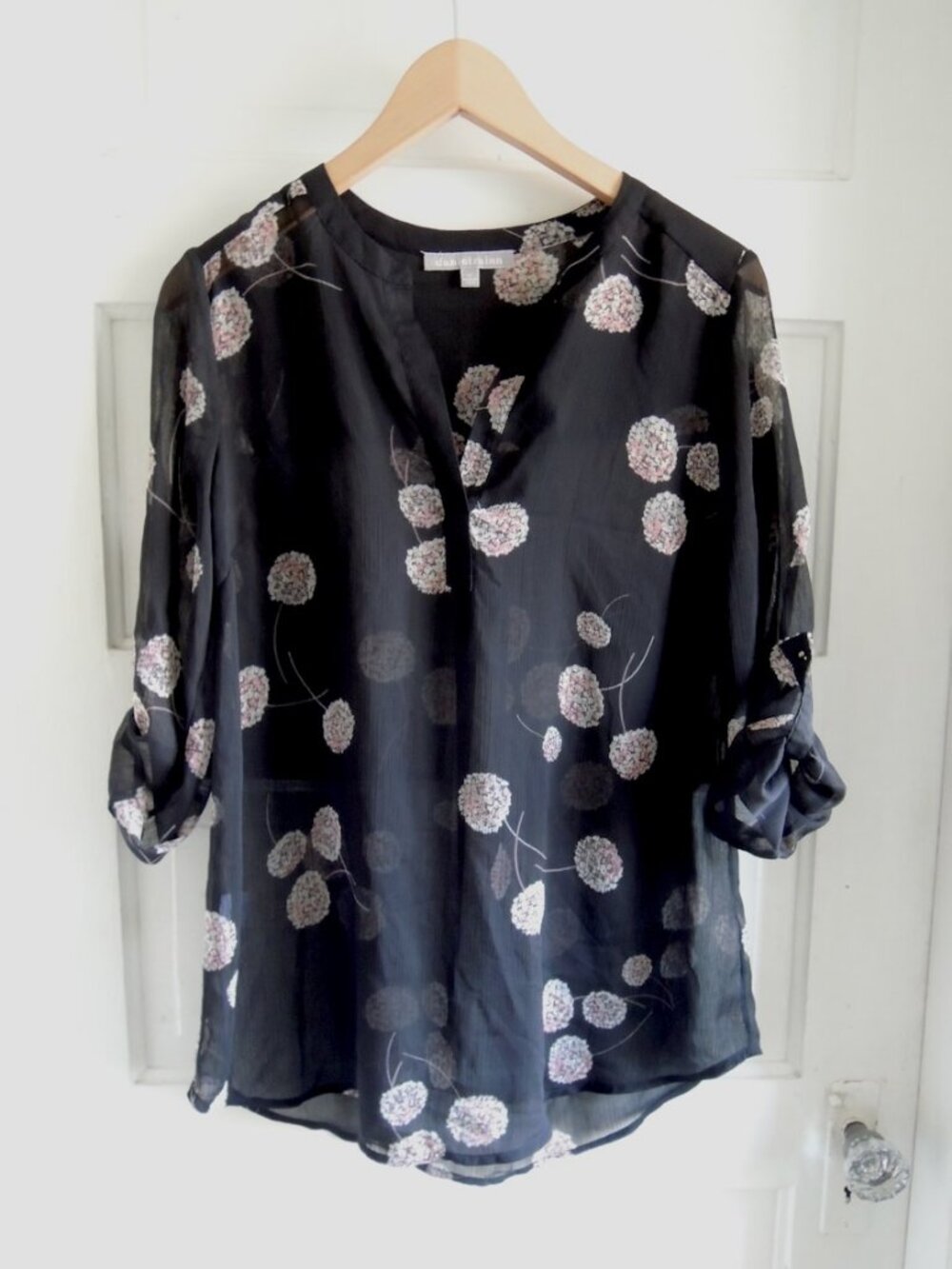 Anthro Daniel Rainn Koda Blouse Split Neck Black & Pink Floral XS *Runs L